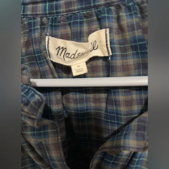 Madewell Plaid Top, Medium - Picture 2 of 7